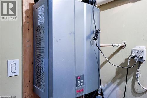 86 East 18Th Street, Hamilton, ON - Indoor