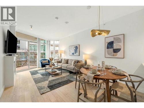 208 199 VICTORY SHIP WAY  North Vancouver, BC V9L 0E2