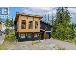 2 Huckleberry Place  Fernie, BC V0B 1M1