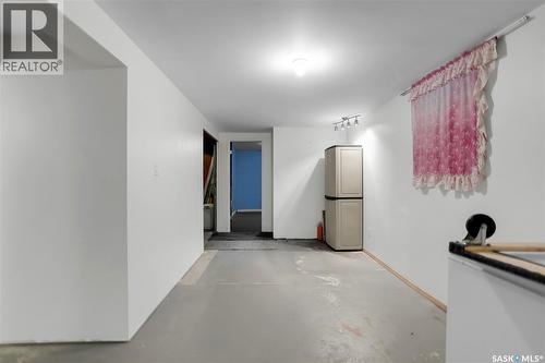 3006 33Rd Street W, Saskatoon, SK - Indoor