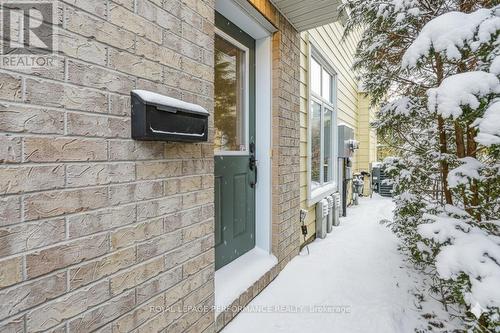 318 Iona Street, Ottawa, ON - Outdoor