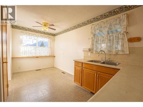 896 306Th Street, Kimberley, BC - Indoor