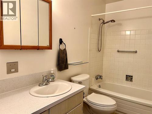 896 306Th Street, Kimberley, BC - Indoor Photo Showing Bathroom