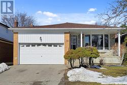 38 PEBBLEHILL SQUARE  Toronto, ON M1S 2P7