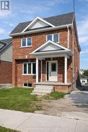 217 HURON STREET  Oshawa, ON L1H 5E5