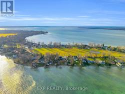 561 DUCLOS POINT ROAD  Georgina, ON L0E 1N0