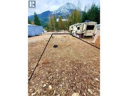 4955 Camp Creek Road Lot# 10  Revelstoke, BC V0E 2J0