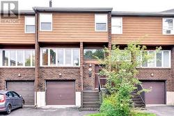 2098 ERIC CRESCENT  Ottawa, ON K1B 4P4