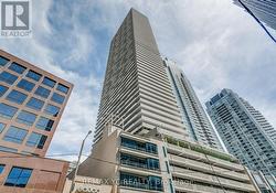 513 - 2221 YONGE STREET  Toronto, ON M4S 0B8