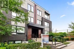 306 - 1120 BRIAR HILL AVENUE  Toronto, ON M6B 0A9