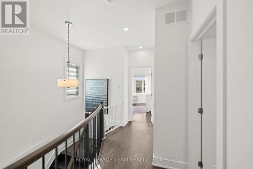 143 Avro Circle, Ottawa, ON - Indoor Photo Showing Other Room