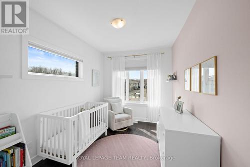 143 Avro Circle, Ottawa, ON - Indoor Photo Showing Bedroom