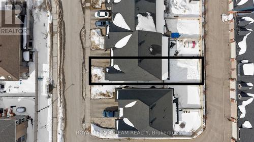 143 Avro Circle, Ottawa, ON -  Photo Showing Other Room