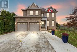 257 WRIGHT CRESCENT  Niagara-On-The-Lake, ON L0S 1J0
