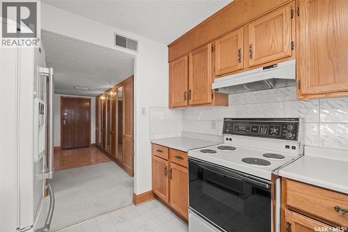 4A 516 River Street E, Prince Albert, SK - Indoor Photo Showing Kitchen
