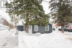 85 Glenwood AVE  Sault Ste. Marie, ON P6A 4T8