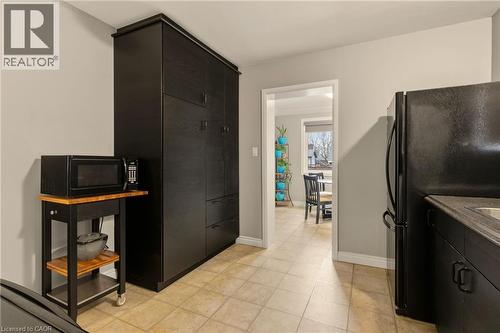 51 Westwood Avenue, Hamilton, ON - Indoor Photo Showing Kitchen