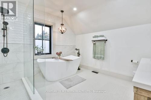 1803 Old Second Road N, Springwater, ON - Indoor Photo Showing Bathroom