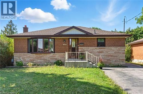 1314 FISHER Avenue  Burlington, ON L7P 2L6