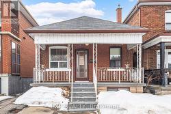 105 ROGERS ROAD  Toronto, ON M6E 1P4