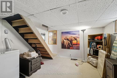 75 Glass Avenue, London East (East N), ON - Indoor