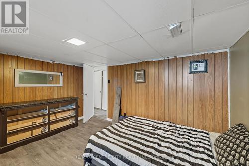75 Glass Avenue, London East (East N), ON - Indoor Photo Showing Bedroom