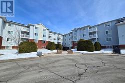 212 - 266 LORRY GREENBERG DRIVE Ottawa, ON K1T 3J9