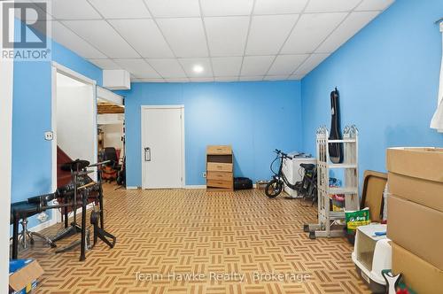 77 Tall Pines Drive, Tiny, ON - Indoor