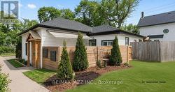 515 PARK STREET N Peterborough (Town Ward 3), ON K9H 4R5