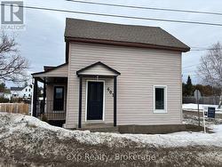 601 DRIVE-IN ROAD  West Nipissing (Sturgeon Falls), ON P2B 2R1