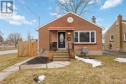 317 MANITOBA STREET  London East (East H), ON N5W 4W2