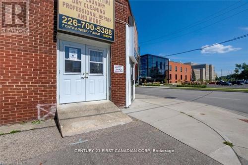 1062 - 1066 Dundas Street E, London East (East G), ON 