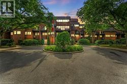 36 HAYHURST Road Unit# 126  Brantford, ON N3R 6Y9