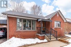 30 MARCHINGTON CIRCLE  Toronto, ON M1R 3M4
