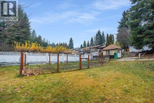 1408 Meadowbrook Drive, Castlegar, BC - Outdoor