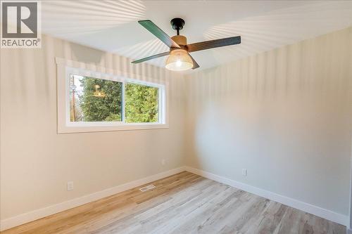 1408 Meadowbrook Drive, Castlegar, BC - Indoor Photo Showing Other Room