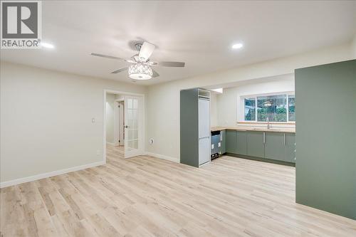 1408 Meadowbrook Drive, Castlegar, BC - Indoor Photo Showing Other Room