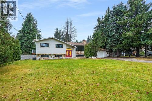 1408 Meadowbrook Drive, Castlegar, BC - Outdoor