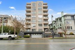 303 45765 SPADINA AVENUE|Chilliwack Downtown  Chilliwack, BC V2P 1T5