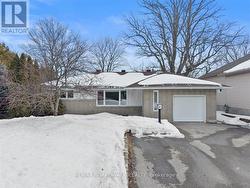 21 TURTLEBACK WAY DRIVE  Ottawa, ON K2S 1P8