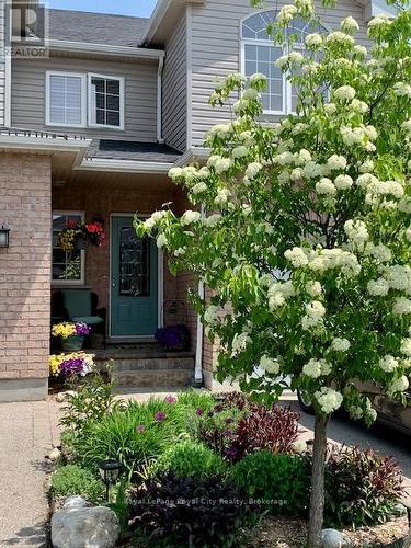 108 MUSSEN STREET  Guelph (Victoria North), ON N1E 0K2
