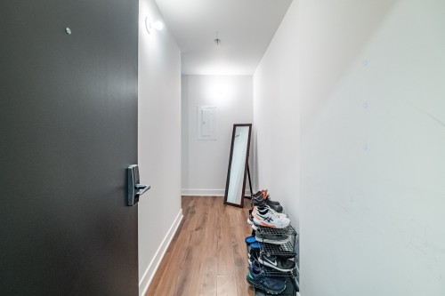 Mud Room - 404-6780 Boul. Newman, Montréal (Lasalle), QC - Indoor Photo Showing Other Room