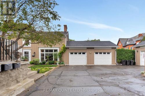 5 - 99 BRIDGE STREET E  Belleville (Belleville Ward), ON K8N 1M2