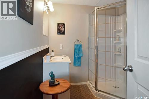 208-210 Criddle Avenue, Crooked Lake, SK - Indoor Photo Showing Bathroom