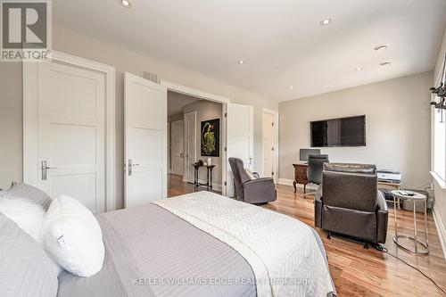 1081 Beach Boulevard, Hamilton, ON - Indoor Photo Showing Bedroom