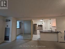 713 - 1055 BAY STREET  Toronto, ON M5S 3A3