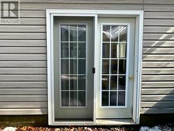 Bunkie behind garage - 