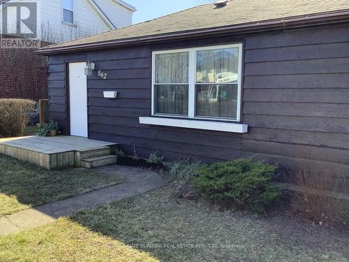 562 Beach Boulevard, Hamilton, ON - Outdoor With Exterior