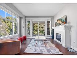 214 15195 36 AVENUE  Surrey, BC V3Z 4R3