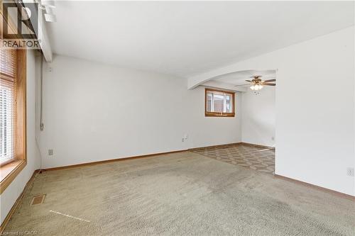 83 Riverdale Drive, Hamilton, ON - Indoor Photo Showing Other Room